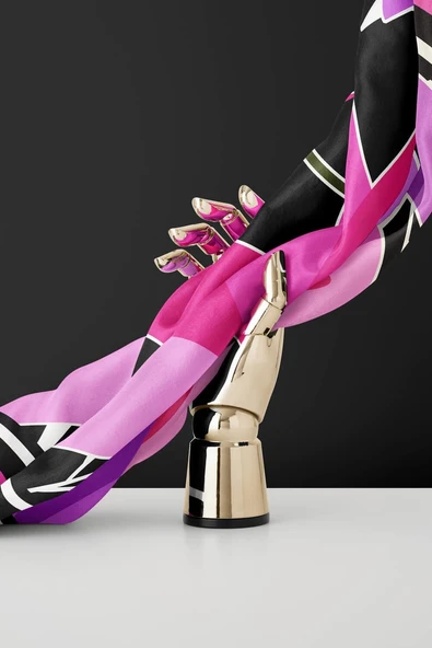 %100 Twill İpek Yaprak Desenli Lila - Pembe Renkli 90x90 Eşarp Dikim Şekli : El Dikişi - Resim 4