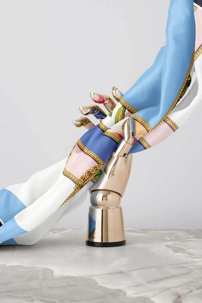 100% Twill İpek Şeritli Çiçek Desenl Bebe Mavisi - Pudra Renkli 90x90 Dikim Şekli : El Dikişi Eşarp - Resim 6