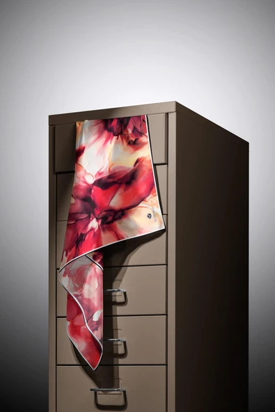 %100 Twill İpek Batik Çiçek Desenli Bordo - Hardal Renkli 90x90 Eşarp - Resim 3