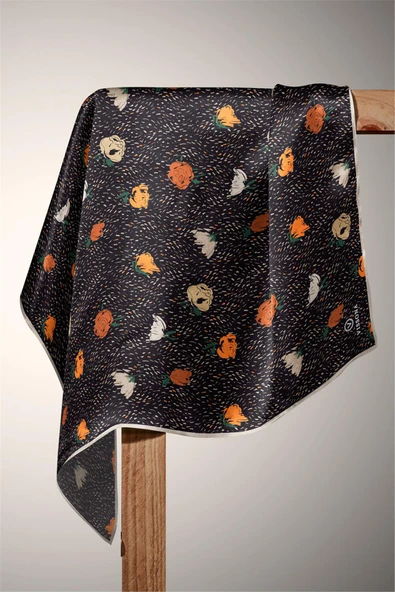 %100 Twill İpek Çıtır Çiçek Desenli Siyah - Taba Renkli 90x90 Eşarp Dikim Şekli : El Dikişi - Resim 6