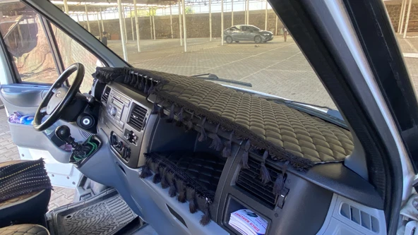 FORD TRANSİT 2007/2012 arası TORPİDO Örtüsü ürün görseli 1