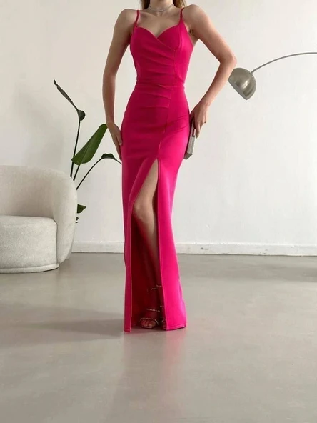 MDB Kadın Dalgıç Kumaş Askılı Yırtmaç Detaylı V Yaka Maxi Boy Elbise ürün görseli 1