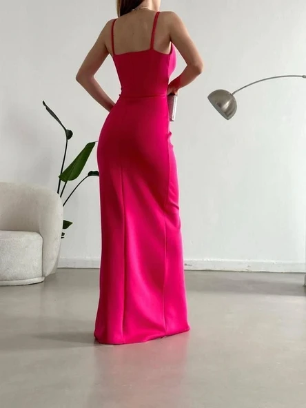 MDB Kadın Dalgıç Kumaş Askılı Yırtmaç Detaylı V Yaka Maxi Boy Elbise - Resim 3