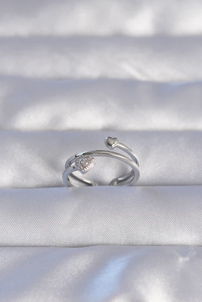 Pirinç Gümüş Renk Zirkon Taşlı Kalpli Model Ayarlanabilir Yüzük - TJ-BYK3202 ürün görseli