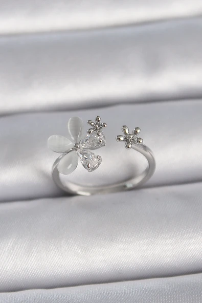 Pirinç Gümüş Renk Ayarlanabilir Zirkon Taşlı Beyaz Mineli Yaprak Model Kadın Yüzük - TJ-BYK3399 ürün görseli