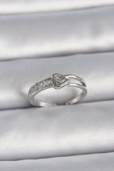 Pirinç Gümüş Renk Ayarlanabilir Zirkon Taşlı Düğüm Kalp Model Kadın Yüzük - TJ-BYK3405 ürün görseli