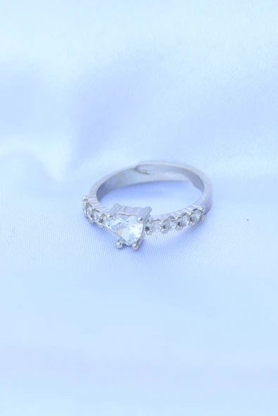 Pirinç Gümüş Renk Ayarlanabilir Zirkon Taşlı Minimal Kalp Yüzük - TJ-BYK3193 - Resim 2