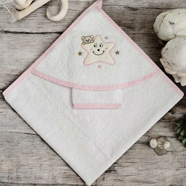 Yıldız Nakışlı Keseli Kız Bebek Havlu (74x74cm) ürün görseli 1
