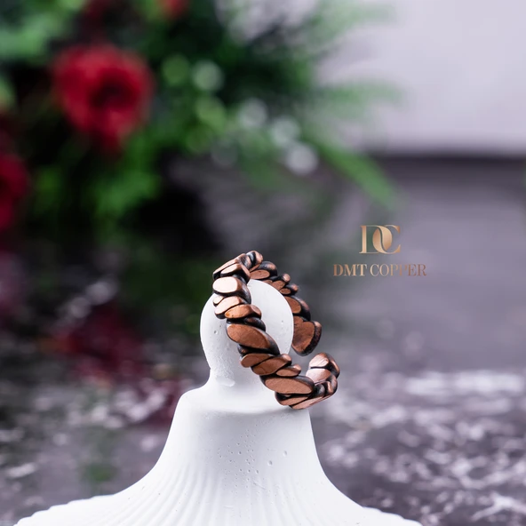 DMT COPPER HOME El Yapımı Örgülü Bakır Yüzük, Antik Rustik Tasarım, Ayarlanabilir, Kırmızı Hediye Kutusu ile, Gaziantep El Sanatları - Resim 3