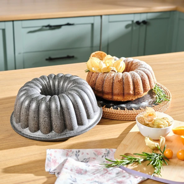 Karaca Cake Pro Lina Antrasit Döküm Dilimli Kek Kalıbı 25,5 cm - Resim 3