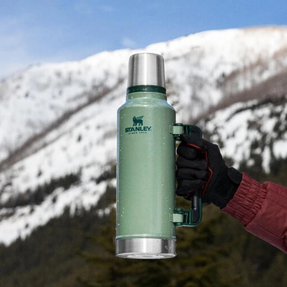 Stanley Klasik Vakumlu Paslanmaz Çelik Termos 1.9 L Yeşil - Resim 7