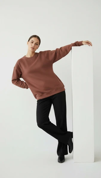 Kadın Sıfır Yaka Üç İp Şardonlu Koty Sweatshirt Kahverengi - Resim 3