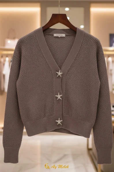 Kadın Triko Hırka Yumuşak V Yaka Yıldız Düğmeli Kısa Hırka - Resim 9
