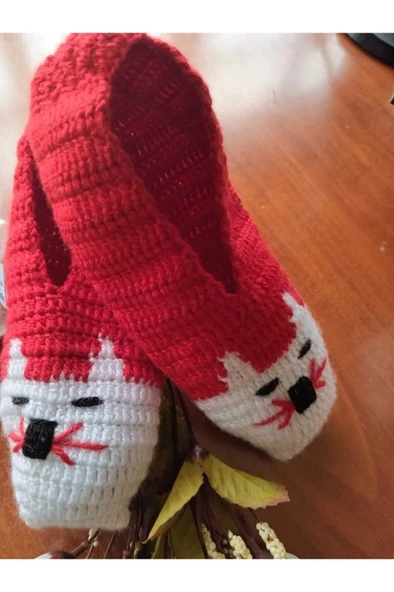 El Örgüsü Kırmızı Kedili Patik - Resim 2