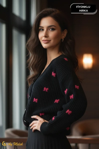 Kadın Triko Hırka Düğmeli V Yaka Kısa Fiyonk Detaylı Dokulu Hırka - Resim 2