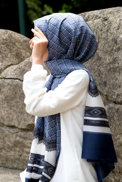 %100 İpek Etnik Desenli Bebe Mavisi - Lacivert Renkli 92x210 Şal - Resim 2