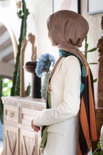 %100 İpek Şerit Ve Varak Desenli Taba - Haki Renkli 92x210 Şal ürün görseli