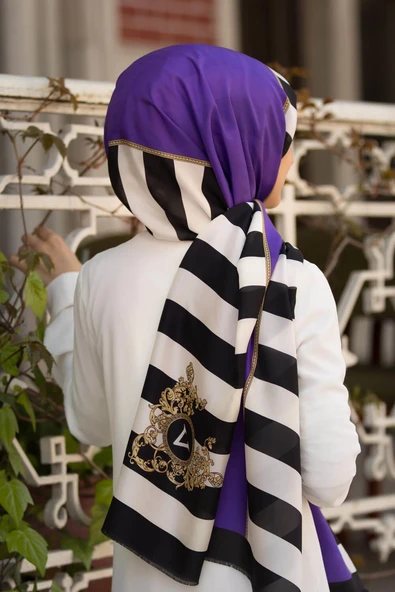 %100 İpek Çizgili Ve Varak Desenli Mor - Siyah Renkli 92x210 Şal ürün görseli 1