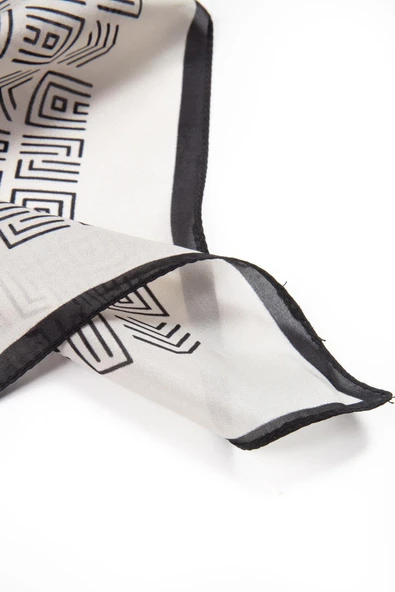 % 100 İPEK ETNİK DESENLİ KREM - SİYAH RENKLİ ŞAL - Resim 4