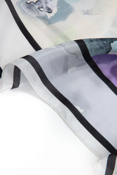 %100 İpek Suluboya Çiçek Desenli Gri - Lila Renkli 92x210 Şal - Resim 4