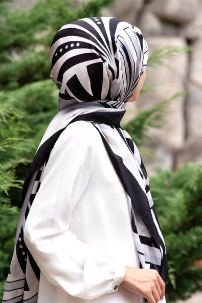 %100 İpek Yelpaze Desenli Gri - Siyah Renkli 92x210 Şal - Resim 2