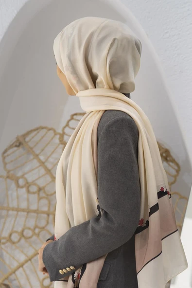 %100 İpek Çiçek Desenli Krem Renkli 92x210 Şal ürün görseli