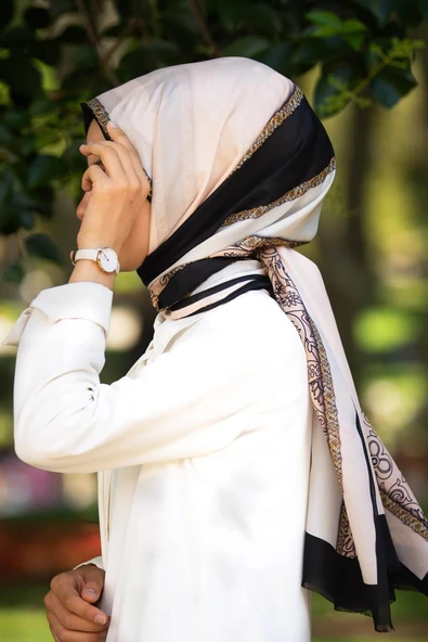 %100 İpek Çizgili Desenli Somon - Siyah Renkli 92x210 Şal ürün görseli