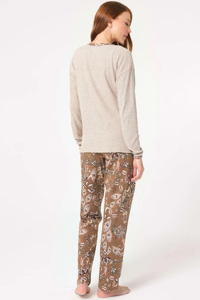 MAN5798 Anıl 5798 Kalın Askılı V Yaka Viskon Çiçek Desenli Kışlık Örme Normal Bel Düğmeli Dantel Detaylı Pijama Takımı Sabahlık - Resim 3