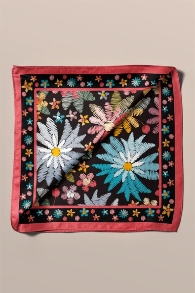 %100 İpek Nakış Çiçek Desenli Kadın Bandana - Resim 3