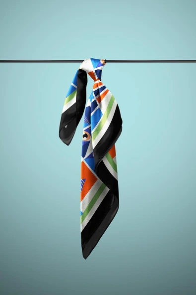 C104 Kadın Mavi Turuncu Göz Desenli 50x50 Bandana HYL DG1995-22 - Resim 5