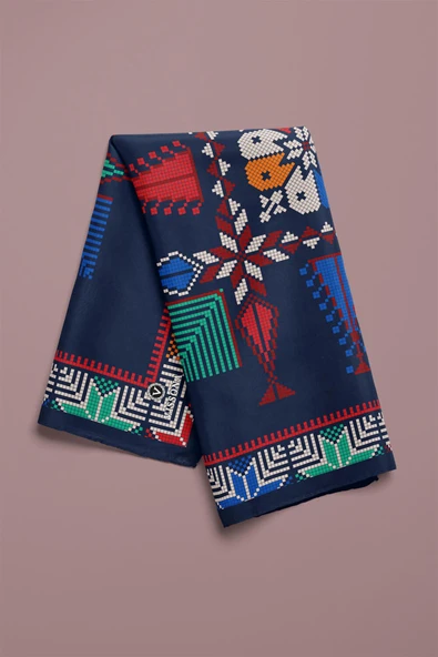 %100 İpek Kanaviçe Desenli Kadın Bandana - Resim 4