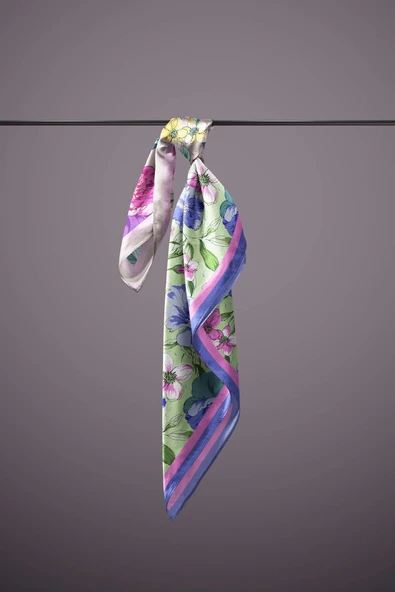 C15 KADIN DESENLİ BANDANA - Resim 4