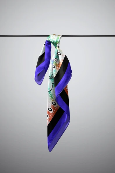 D11 Kadın Turkuaz Etnik Desenli 50x50 Bandana DG01573-22 - Resim 4