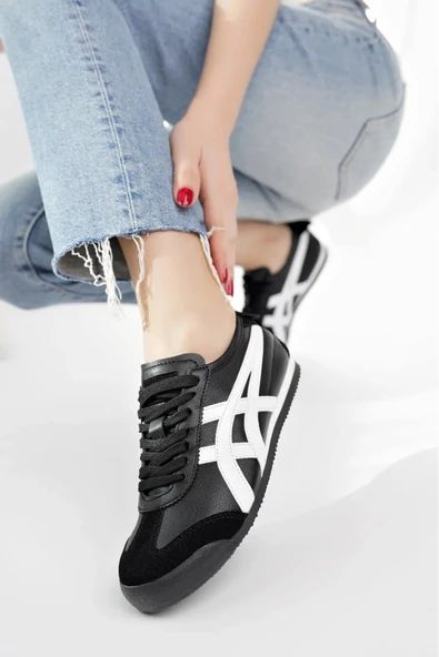 Sneaker / Beden : 36 / Cinsiyet : Unisex ürün görseli