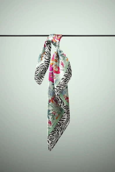 KADIN DESENLİ BANDANA - Resim 3