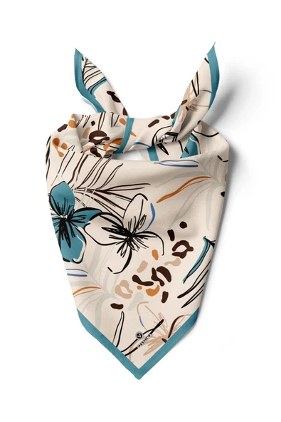 Saten İpek Çiçek Desenli Kadın Bandana ürün görseli