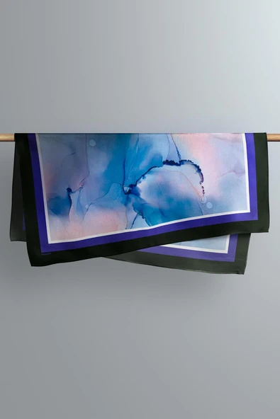 Y85 Kadın Pudra Mavi Batik Desenli 50x50 Bandana HYL DG01659-22 - Resim 3