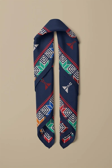 %100 İpek Kanaviçe Desenli Kadın Bandana - Resim 3