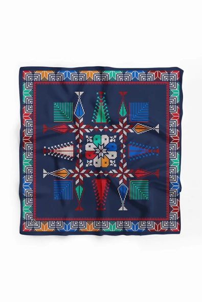 %100 İpek Kanaviçe Desenli Kadın Bandana - Resim 2