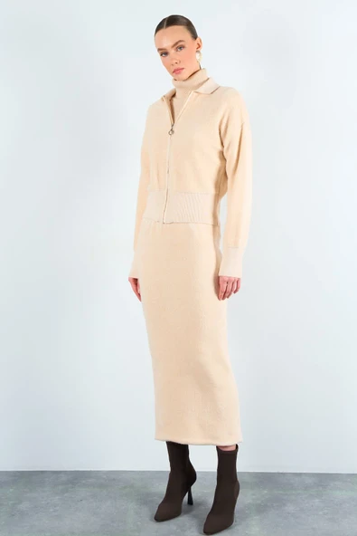 Balıkçı Yaka ve Fermuarlı Ceketli Triko Takım ürün görseli 1