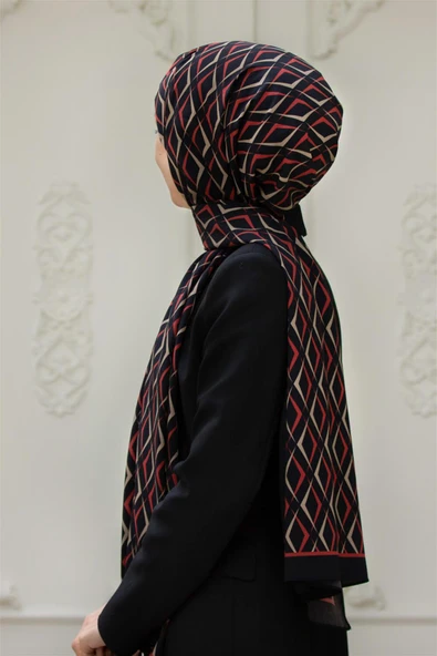 LÜKS MEDİNE İPEĞİ GEOMETRİK DESENLİ SİYAH - BORDO RENKLİ 75X195 KIRIŞMAZ ŞAL MOSS KREP DİKİŞ TİPİ İTALYAN DİKİŞLİ ürün görseli