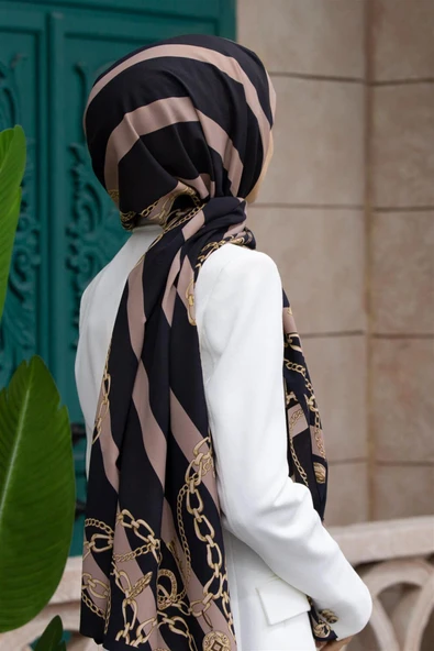 LÜKS MEDİNE İPEĞİ ÇİZGİLİ VE ZİNCİR DESENLİ SİYAH - VİZON RENKLİ 75X195 KIRIŞMAZ ŞAL MOSS KREP DİKİŞ TİPİ İTALYAN DİKİŞLİ ürün görseli 1