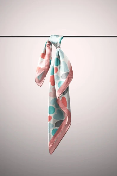 Kadın Pembe  Mavi Kalp Desenli 50x50 Bandana HYL DG0546-22 - Resim 4