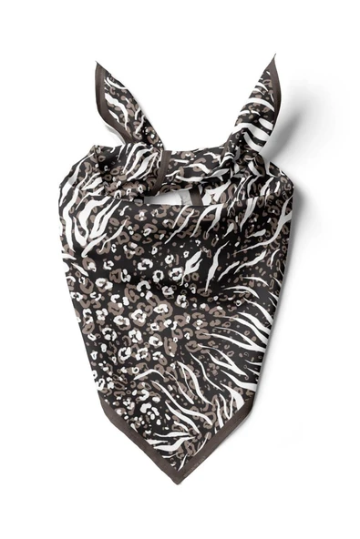 Z21 Kadın Yaprak Desenli Bandana 50x50 Kahverengi Beyaz - DG0267 ürün görseli