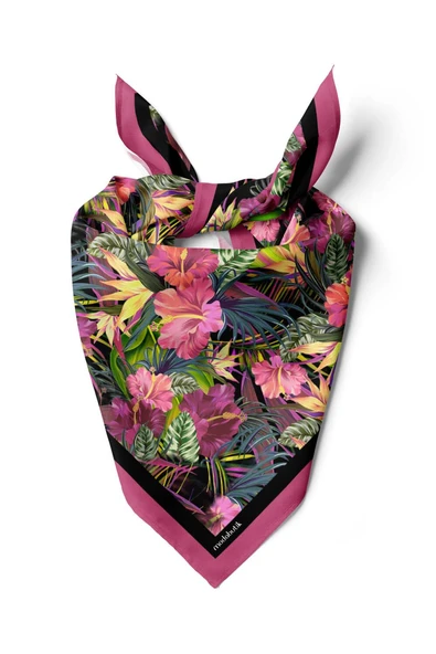 G39 Kadın Yeşil Pembe Çiçek Desenli 50x50 Bandana ürün görseli