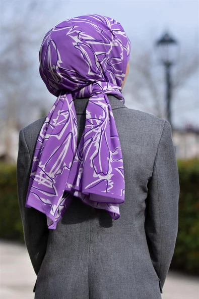 LÜKS MEDİNE İPEĞİ YAPRAK DESENLİ LİLA RENKLİ 75X195 KIRIŞMAZ ŞAL MOSS KREP DİKİŞ TİPİ İTALYAN DİKİŞLİ ürün görseli