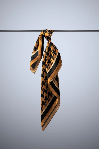 F69 KADIN DESENLİ BANDANA - Resim 3