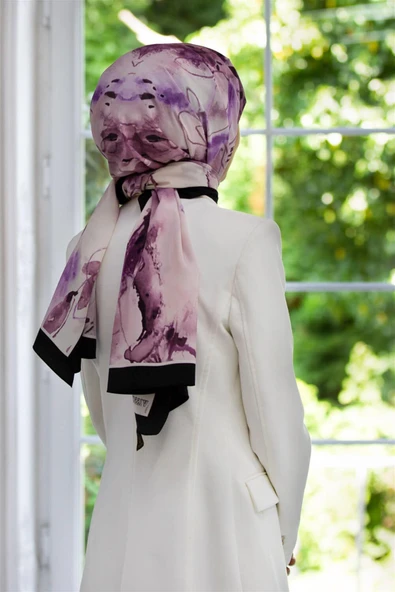 LÜKS MEDİNE İPEĞİ SULU BOYA YAPRAK DESENLİ LİLA RENKLİ 75X195 KIRIŞMAZ ŞAL MOSS KREP DİKİŞ TİPİ İTALYAN DİKİŞLİ ürün görseli 1