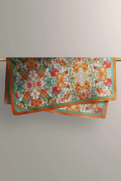 D37 KADIN DESENLİ BANDANA - Resim 5