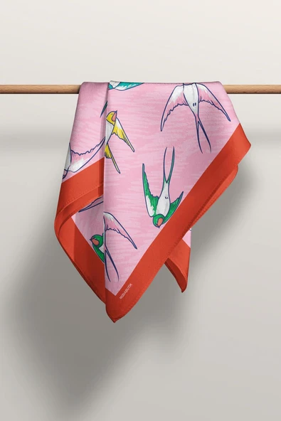 B45 Kadın Kuş Desenli Bandana 50x50 Pembe DG0410-22 - Resim 3